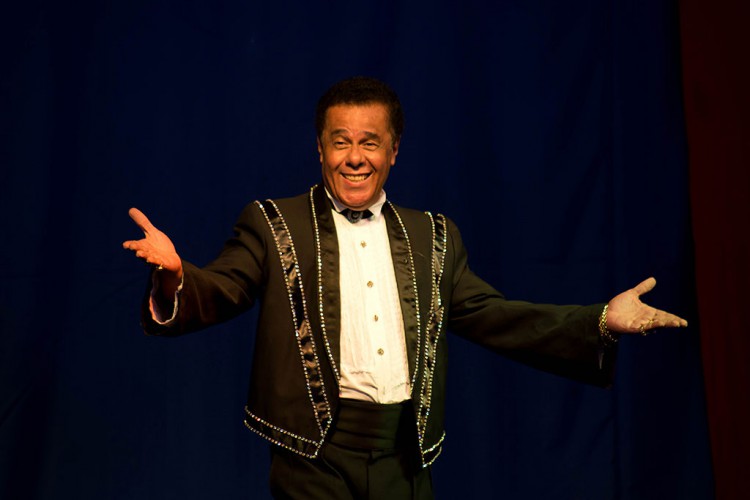 Mágico Rokan - Circo Paraki - Ligiane Braga